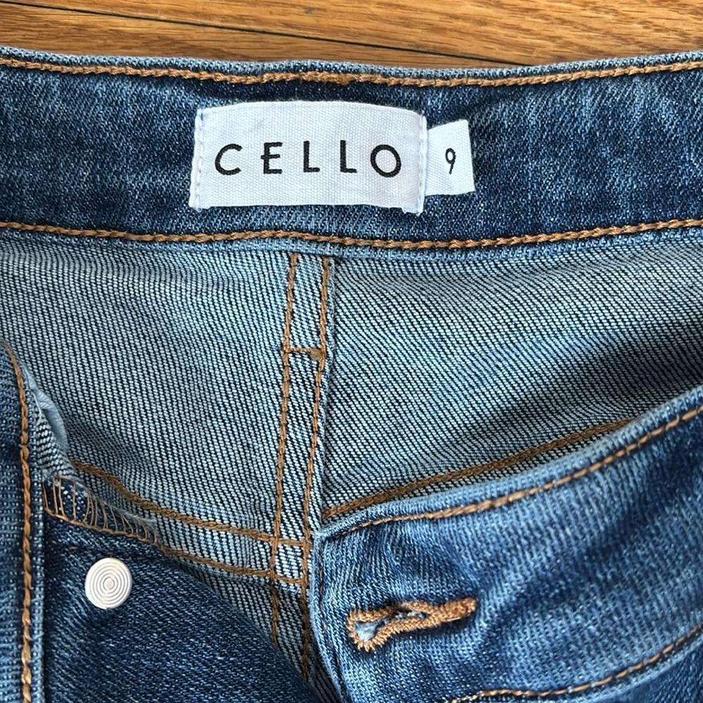 FINAL CHANCE Cello Women's Blue Jeans - Picture 4 of 5